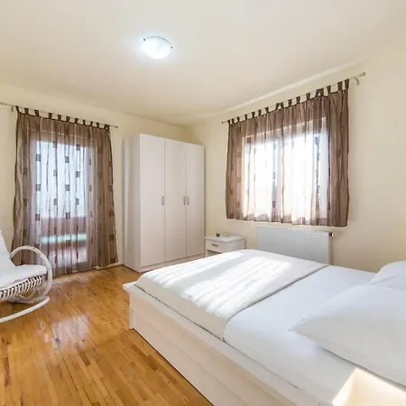 Alen Apartmán Makarská